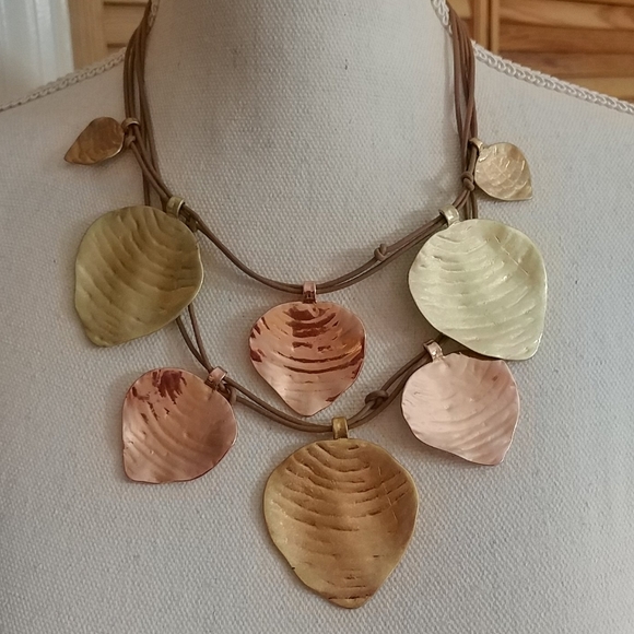 Chico's Jewelry - NWT CHICO'S Fall Leaves Statement Necklace Set